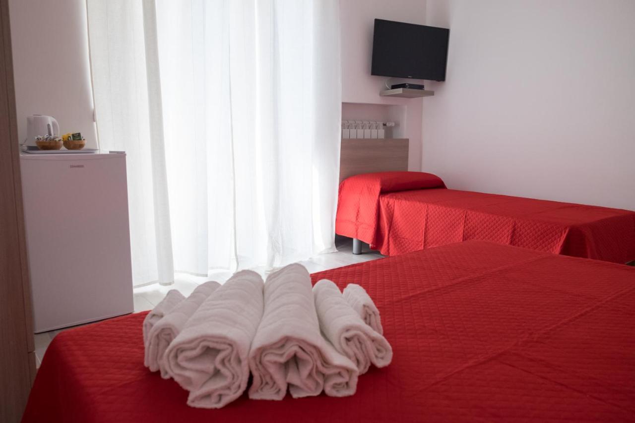 B&B Eli Роди Гарганико Екстериор снимка