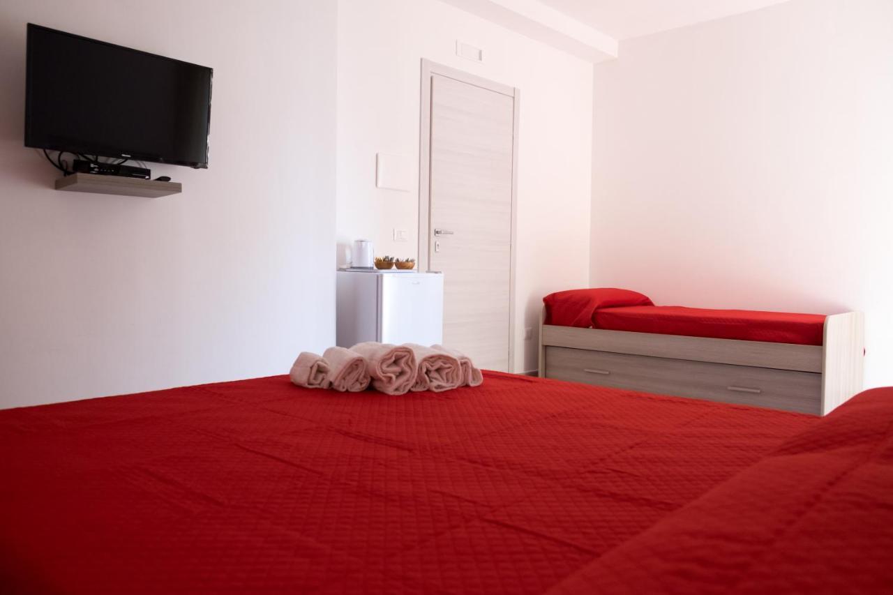 B&B Eli Роди Гарганико Екстериор снимка